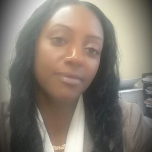 Meet your Posher, Lamara